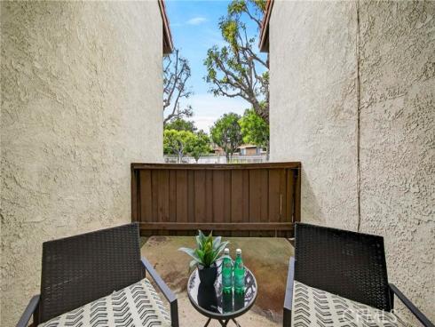 8615  Meadow Brook  101 , Garden Grove, CA