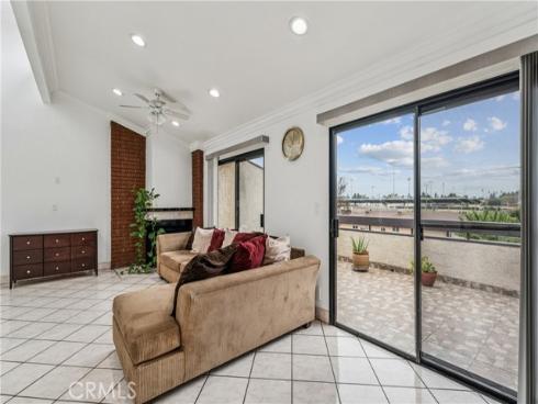 11390  Lampson  8 , Garden Grove, CA