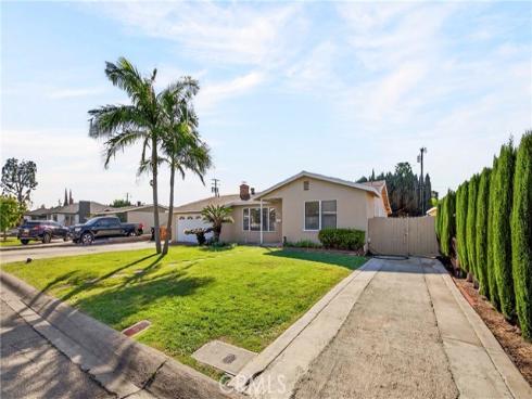 12821  Alamitos  , Garden Grove, CA