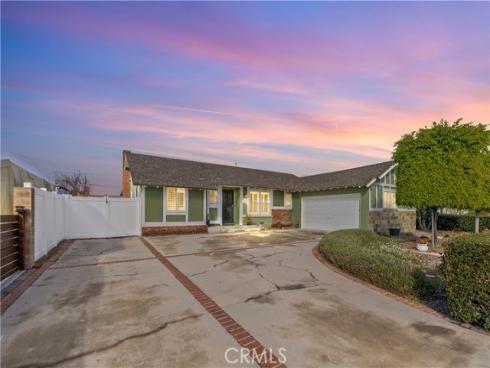 11681  Daniel   Avenue, Garden Grove, CA