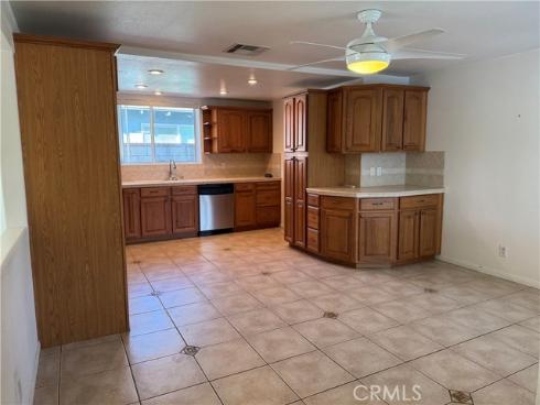 12621  Spinnaker  , Garden Grove, CA