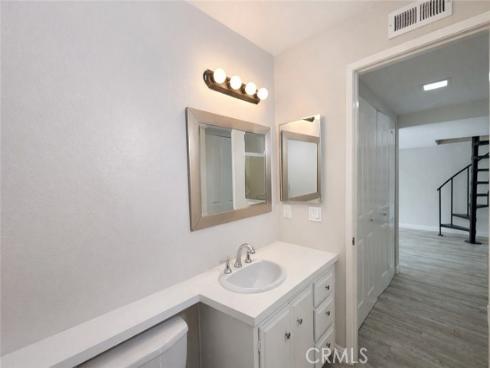 10520  Lakeside  L  Drive, Garden Grove, CA