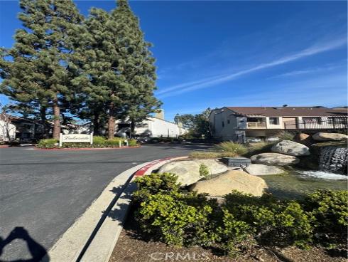 10551  Lakeside  , Garden Grove, CA