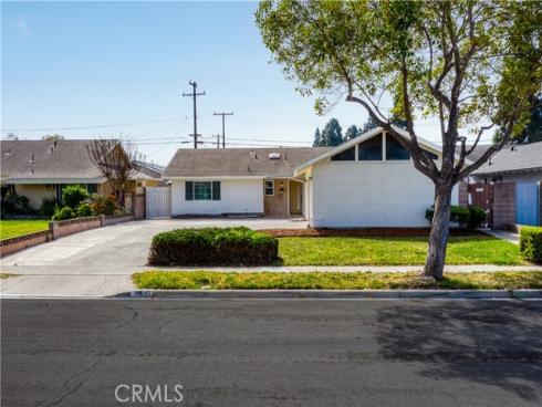 10632 Henderson