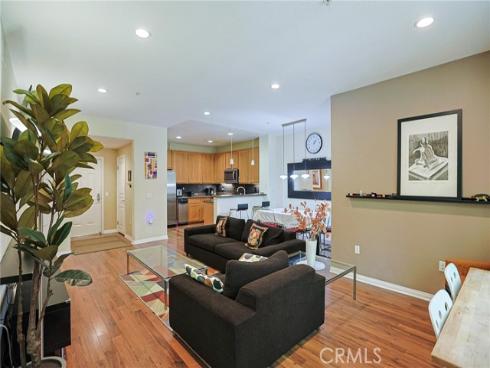 12688  Chapman  3112  Avenue, Garden Grove, CA