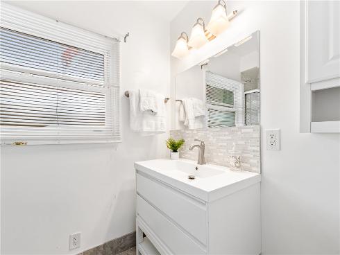 12312  Louise  , Garden Grove, CA
