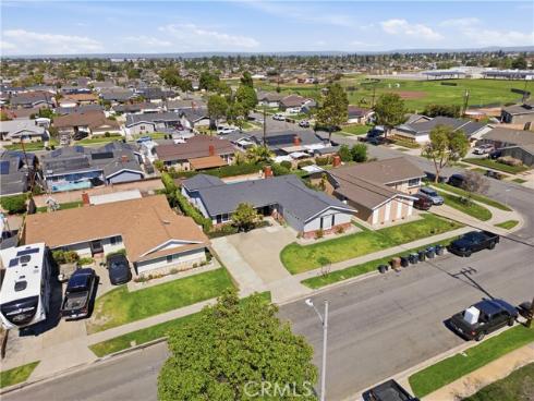 6231  Pickett  , Garden Grove, CA