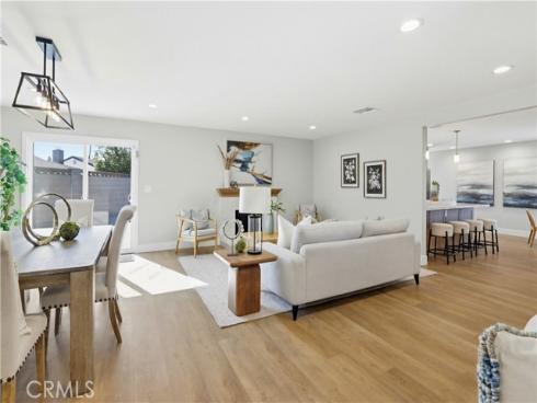 11852  Topaz  , Garden Grove, CA