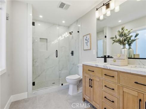 11852  Topaz  , Garden Grove, CA