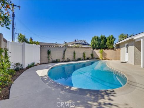 11852  Topaz  , Garden Grove, CA