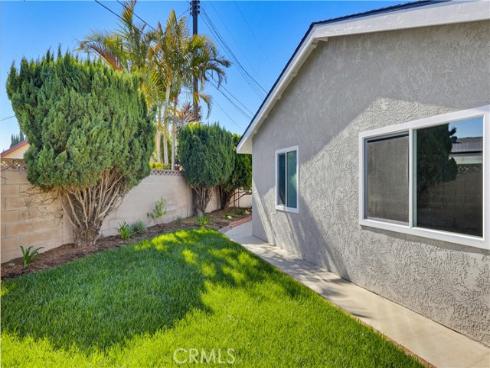 11852  Topaz  , Garden Grove, CA