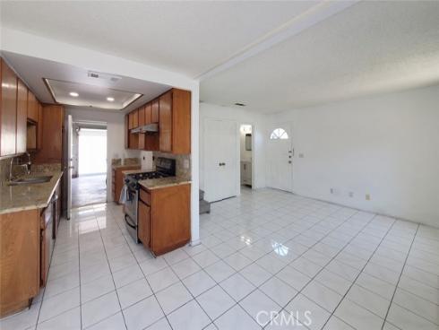10073  15th  , Garden Grove, CA
