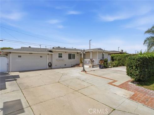 10152 Malinda Ln
