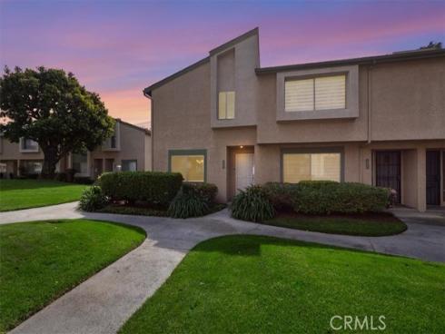 13944 Magnolia