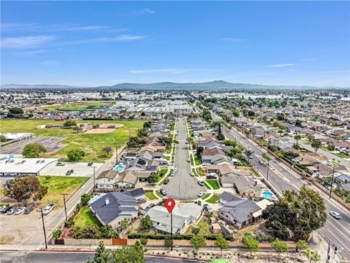 6501  Pickett  , Garden Grove, CA