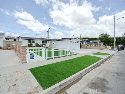 12181  Anzio  , Garden Grove, CA