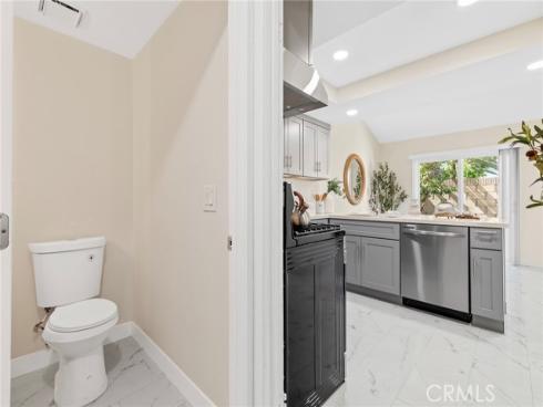 10089  15th  16  Street, Garden Grove, CA