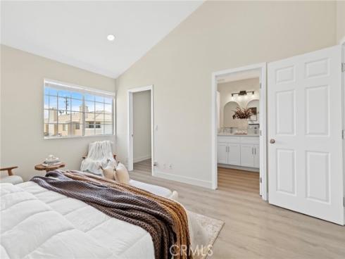 10089  15th  16  Street, Garden Grove, CA