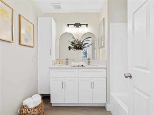 10089  15th  16  Street, Garden Grove, CA
