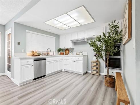 9741 Acacia 12 Avenue, Garden Grove, CA
