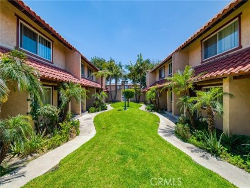9741 Acacia 12 Avenue, Garden Grove, CA