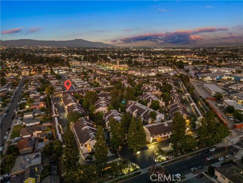 10511  Lakeside  H  Drive, Garden Grove, CA