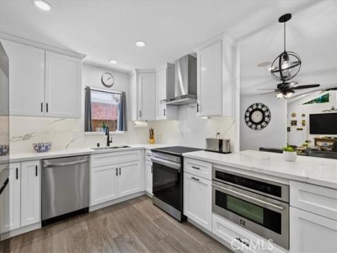 6691 Chapman Avenue, Garden Grove, CA