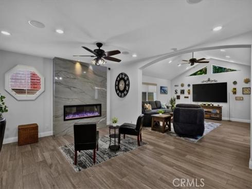 6691 Chapman Avenue, Garden Grove, CA