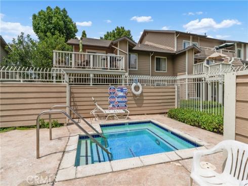 6951 Knollcrest 56 Lane, Garden Grove, CA