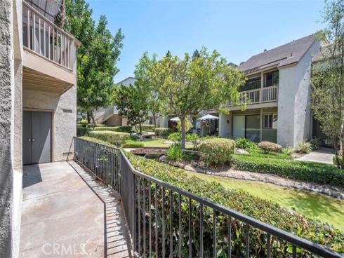 10530 Lakeside G Drive, Garden Grove, CA