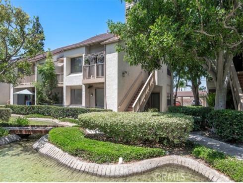 10530 Lakeside G Drive, Garden Grove, CA