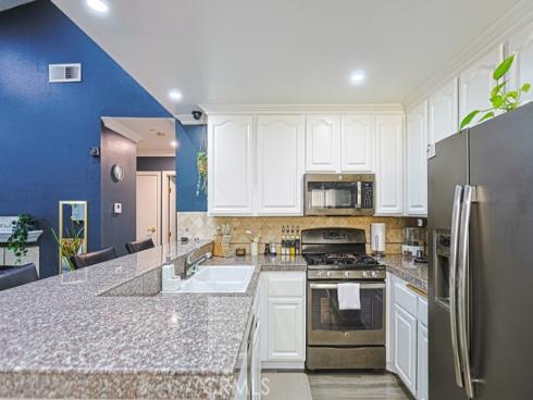 10571 Lakeside 178 Drive, Garden Grove, CA