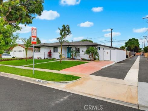 11531 Desmond , Garden Grove, CA