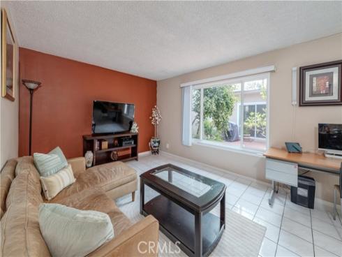 13875 La Jolla Plaza, Garden Grove, CA