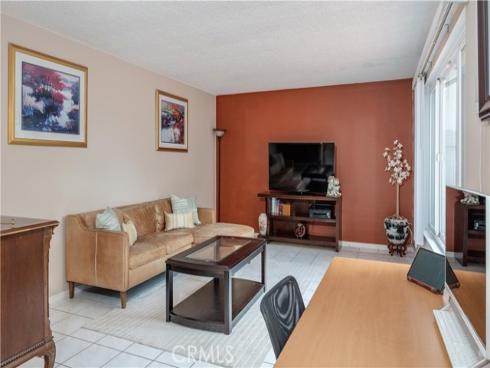 13875 La Jolla Plaza, Garden Grove, CA