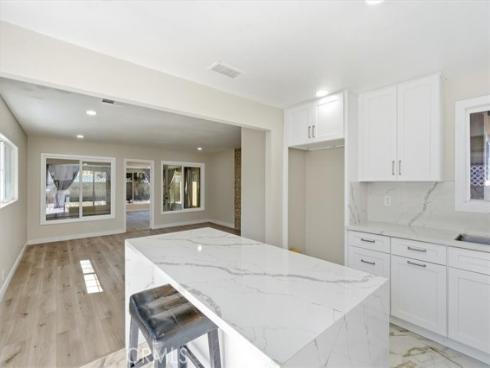 10112 Traylor Way , Garden Grove, CA