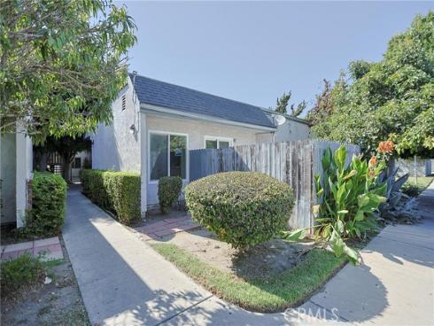13928 Parkway 49 Drive, Garden Grove, CA