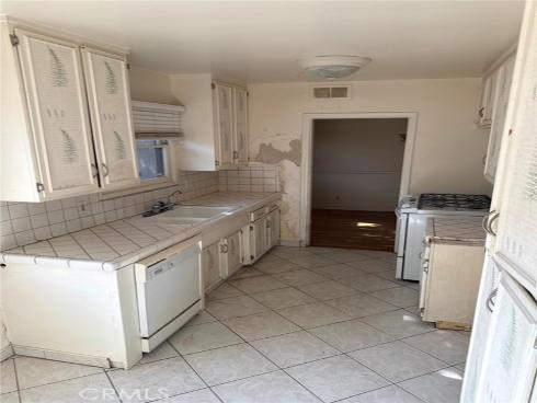 12072  Bluebell  , Garden Grove, CA