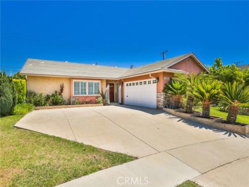 14862  Sabre   Lane, Huntington Beach, CA