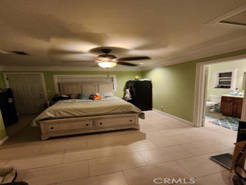 216 Walnut Avenue, Huntington Beach, CA