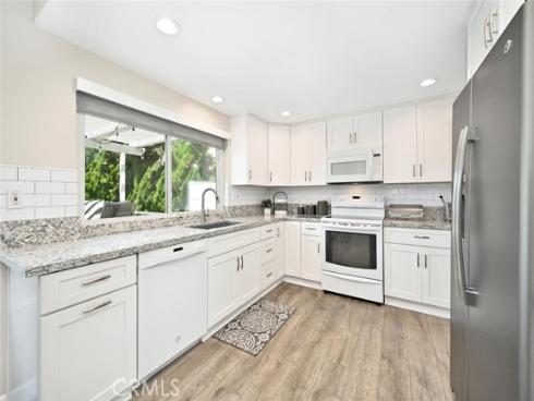 6712 Lawn Haven Drive, Huntington Beach, CA