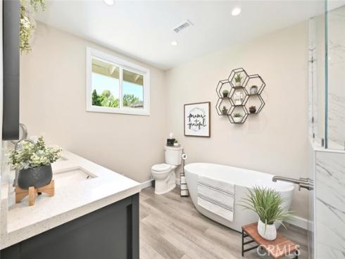 6712 Lawn Haven Drive, Huntington Beach, CA