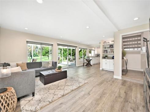 6712 Lawn Haven Drive, Huntington Beach, CA