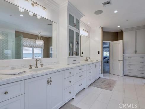 6782 Derby Circle , Huntington Beach, CA