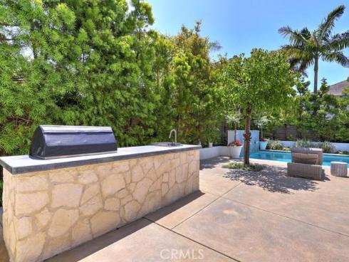 6782 Derby Circle , Huntington Beach, CA