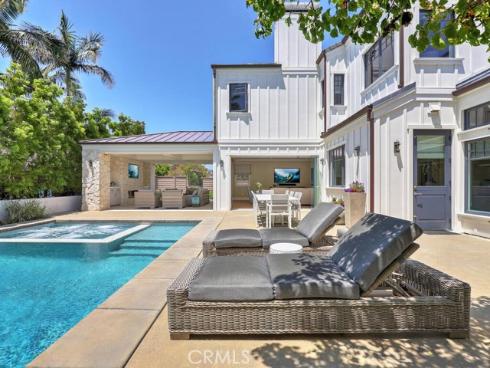 6782 Derby Circle , Huntington Beach, CA