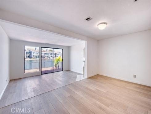 16090 Tortola Circle, Huntington Beach, CA