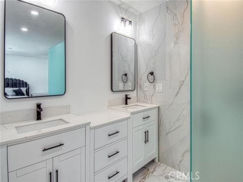 1821 Lake Street, Huntington Beach, CA