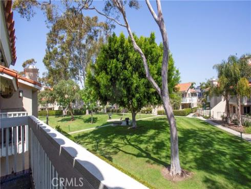 7445  Seastar  6  Drive, Huntington Beach, CA