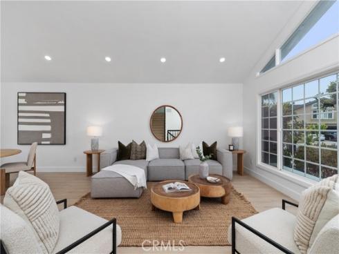 15562 Placid Circle, Huntington Beach, CA